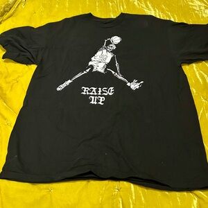 Trillblazin Raise Up Skeleton Graphic Black Men's Tee XL Portland
